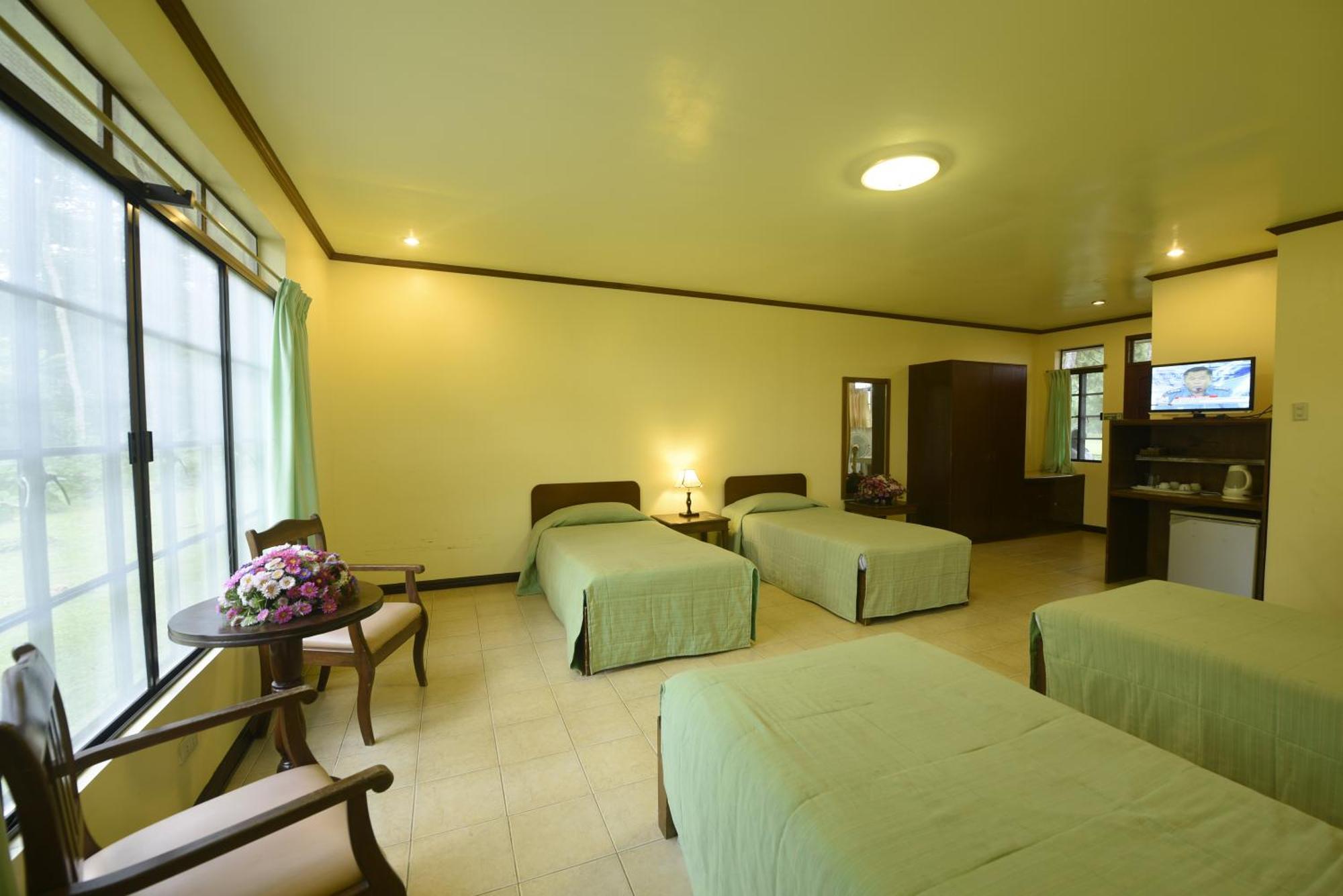 Eden Nature Park And Resort Davao City Екстериор снимка